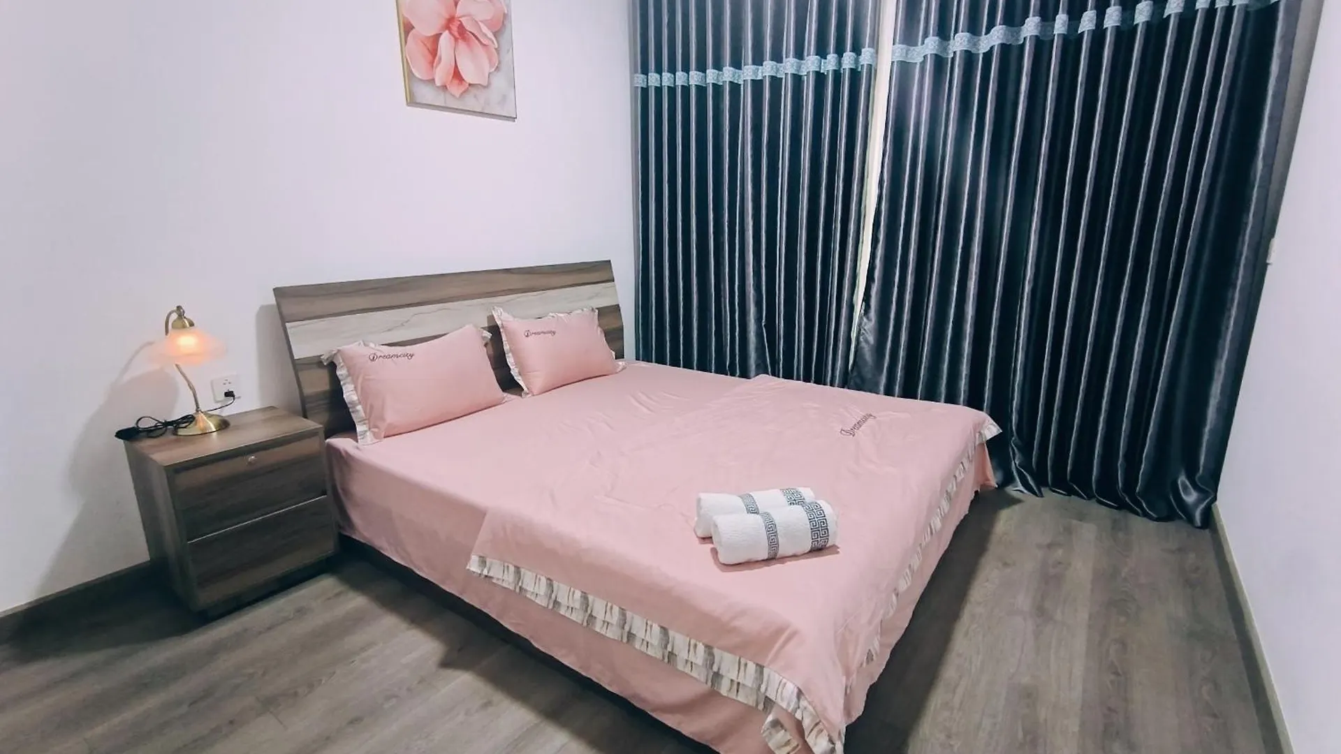 Apartment M+ Diamond 3 Bedrooms, Pool, Aircon, Water Heater. Ho Chi Minh City